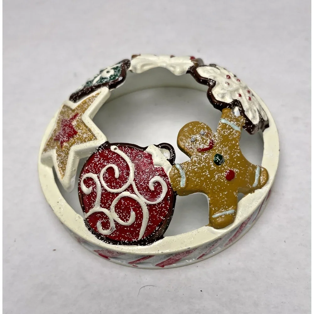 Yankee Candle Christmas Cookies Tree Star Gingerbread Present Illuma Lid Topper